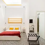 Cameo 4*