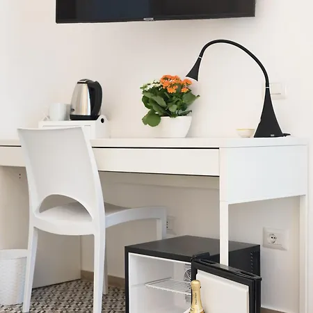Bed and Breakfast Cameo Νάπολη