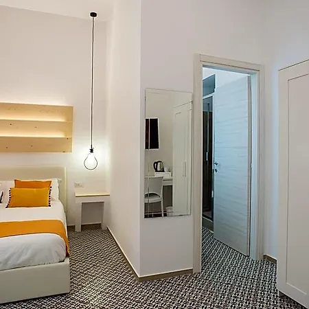 Cameo 4*