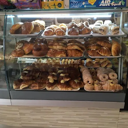Nocleg ze śniadaniem Cameo 3*